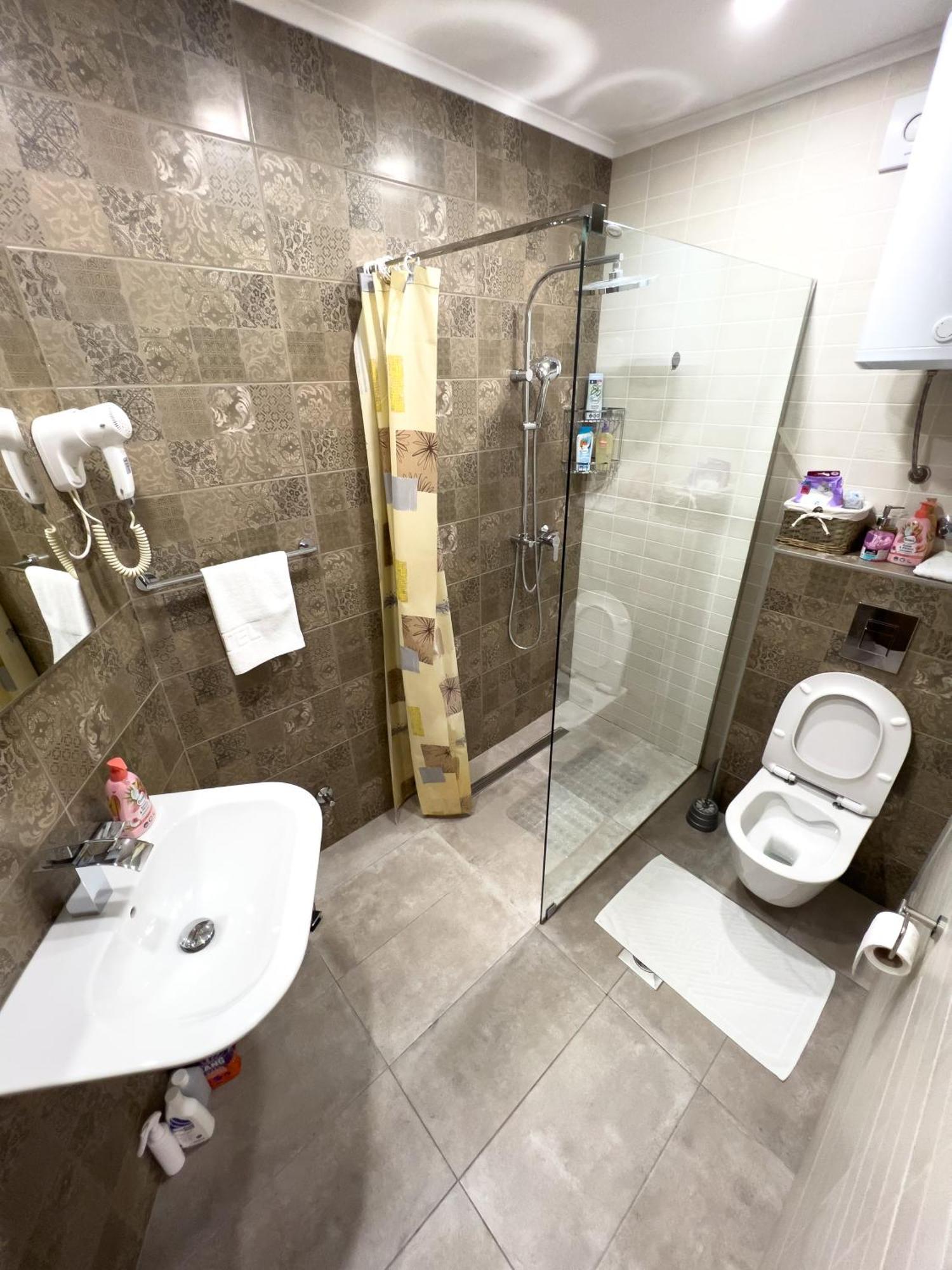 Apartmani Hm เทรบินเย ห้อง รูปภาพ